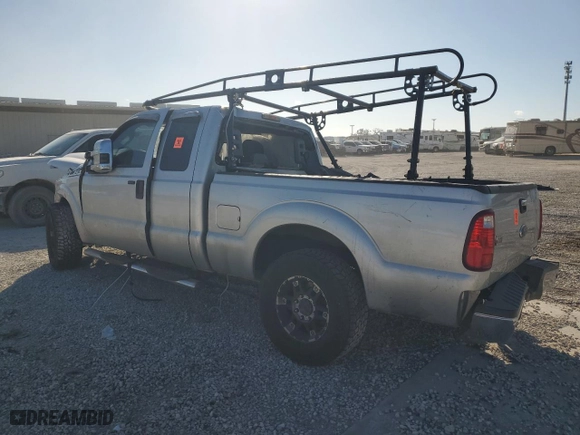 2016 Ford Super Duty F-250 SRW XLT with VIN 1FT7X2A67GEA70648, listed as a Copart auction lot 80523844 with 0 mi miles and Non Repairable. Bid and sale history available at carsss.com. Image 2.