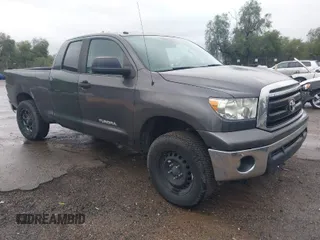 2011 Toyota Tundra 4WD Truck with VIN 5TFUM5F10BX024473, listed as a IAAI auction lot 41783378 with 118,838 mi miles. Bid and sale history available at carsss.com. Image 1.