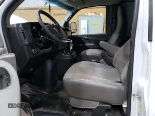 2009 GMC Savana Cargo Van with VIN 1GTGG25C791104713, listed as a Copart auction lot 86915354 with 0 mi miles and Clean Title. Bid and sale history available at carsss.com. Image 7.