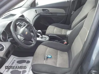 2014 Chevrolet Cruze LS z VIN 1G1PA5SH1E7189504, wystawiony jako IAAI lot #41143671 z przebiegiem 159 775 mil mil oraz . Historia ofert i sprzedaży dostępna na DreamBid. Obrazek 5.