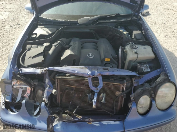 2002 Mercedes-Benz CLK-Class with VIN WDBLK65G82T122427, listed as a Copart auction lot 88716605 with 176,571 mi miles and Salvage Title. Bid and sale history available at carsss.com. Image 11.