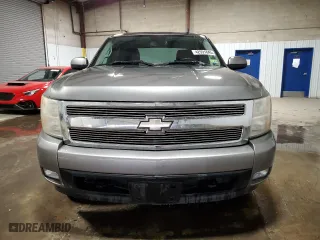 2007 Chevrolet Silverado 1500 LTZ with VIN 3GCEK13Y87G511596, listed as a Copart auction lot 42591845 with 185,189 mi miles and Salvage Title. Bid and sale history available at carsss.com. Image 5.