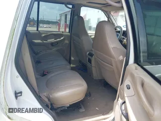 2000 Ford Expedition Eddie Bauer с VIN 1FMEU17L3YLB95565, выставлен на аукционе IAAI как лот 42517370 с пробегом Не указан миль и . История ставок и продаж доступна на DreamBid. Изображение 8.