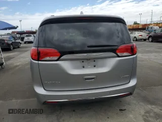 2017 Chrysler Pacifica Limited с VIN 2C4RC1GG3HR688911, выставлен на аукционе Copart как лот 53577415 с пробегом 48 993 миль миль и Списание • Salvage title. История ставок и продаж доступна на DreamBid. Изображение 6.