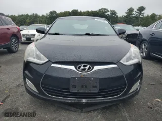 2014 Hyundai Veloster with VIN KMHTC6AD4EU216647, listed as a Copart auction lot 43772655 with 157,288 mi miles and Non Repairable. Bid and sale history available at carsss.com. Image 5.