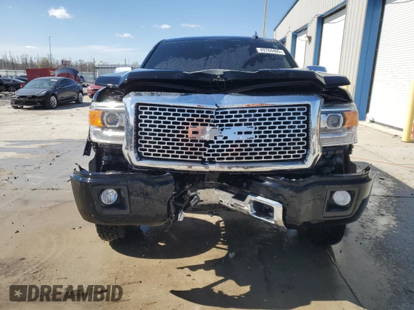 2015 GMC Sierra 1500 Denali with VIN 3GTU2WEC0FG359810, listed as a Copart auction lot 49784405 with 121,859 mi miles and Salvage Title. Bid and sale history available at carsss.com. Image 5.