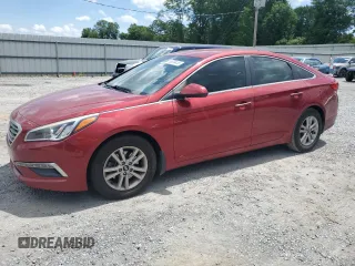 2015 Hyundai Sonata SE z VIN 5NPE24AF2FH203915, wystawiony jako Copart lot #55699435 z przebiegiem 117 154 mil mil oraz Szkoda całkowita • Salvage title. Historia ofert i sprzedaży dostępna na DreamBid. Obrazek 1.