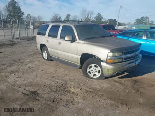 2004 Chevrolet Tahoe LT with VIN 1GNEK13Z74R106289, listed as a IAAI auction lot 41470666 with 211,641 mi miles. Bid and sale history available at carsss.com. Image 1.