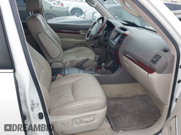 2009 Lexus GX 470 with VIN JTJBT20X190174369, listed as a IAAI auction lot 42663197 with 137,752 mi miles and . Bid and sale history available at DreamBid. Image 5.