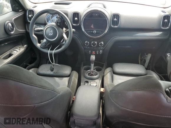 2019 MINI Countryman Cooper S with VIN WMZYT5C51K3J88320, listed as a Copart auction lot 75883704 with 55,944 mi miles and Non Repairable. Bid and sale history available at carsss.com. Image 8.