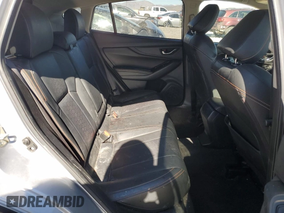 2018 Subaru Crosstrek Limited z VIN JF2GTAMC6J8286098, wystawiony jako Copart lot #46477435 z przebiegiem 90 375 mil mil oraz Szkoda całkowita • Salvage title. Historia ofert i sprzedaży dostępna na DreamBid. Obrazek 10.