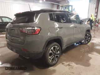 2022 Jeep Compass High Altitude with VIN 3C4NJDCB3NT144370, listed as a IAAI auction lot 41608243 with 20,610 mi miles and . Bid and sale history available at DreamBid. Image 4.