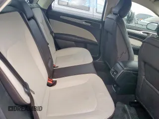 2020 Ford Fusion SE с VIN 3FA6P0HD9LR198763, выставлен на аукционе Copart как лот 58788085 с пробегом 104 417 миль миль и Списание • Salvage title. История ставок и продаж доступна на DreamBid. Изображение 10.