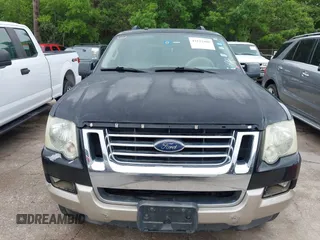 2008 Ford Explorer Eddie Bauer with VIN 1FMEU64E28UA69159, listed as a IAAI auction lot 42122400 with 188,002 mi miles. Bid and sale history available at carsss.com. Image 6.