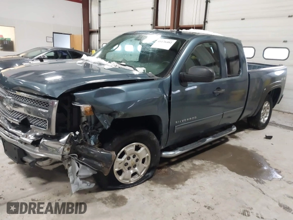 2013 Chevrolet Silverado 1500 LT with VIN 1GCRKSE70DZ137623, listed as a IAAI auction lot 41176402 with 134,194 mi miles and . Bid and sale history available at DreamBid. Image 17.