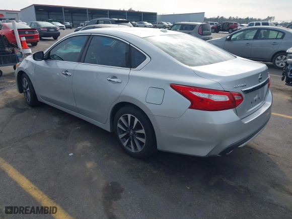 2017 Nissan Altima 2.5 SR with VIN 1N4AL3AP9HC189000, listed as a IAAI auction lot 41491223 with 149,013 mi miles. Bid and sale history available at carsss.com. Image 3.