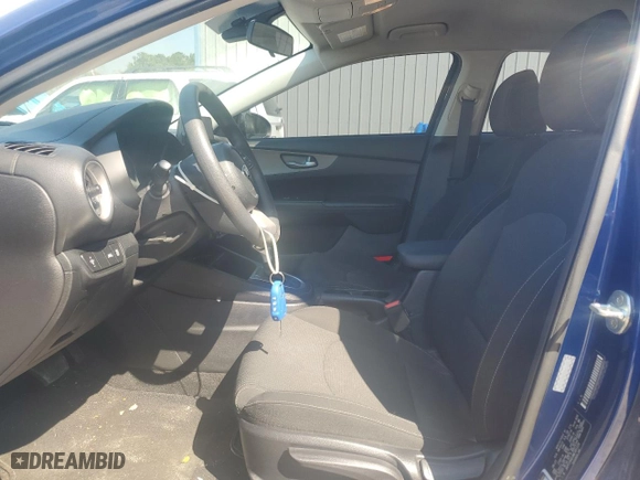 2021 Kia Forte LXS with VIN 3KPF24AD3ME381224, listed as a Copart auction lot 49707745 with 130,924 mi miles and Salvage Title. Bid and sale history available at carsss.com. Image 7.
