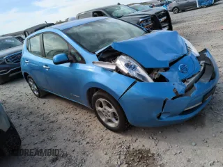 2013 Nissan LEAF SL with VIN 1N4AZ0CP4DC423984, listed as a Copart auction lot 52633125 with 61,229 mi miles and Salvage Title. Bid and sale history available at DreamBid. Image 4.