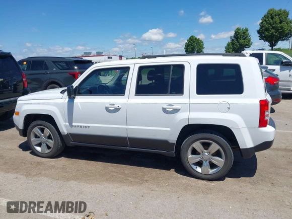 2014 Jeep Patriot Latitude z VIN 1C4NJPFB1ED505288, wystawiony jako IAAI lot #42118356 z przebiegiem 146 615 mil mil oraz . Historia ofert i sprzedaży dostępna na DreamBid. Obrazek 15.