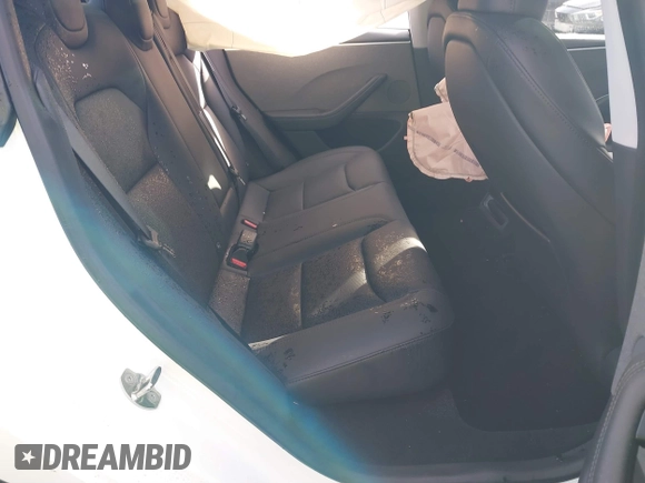 2024 Tesla Model 3 with VIN 5YJ3E1EA8RF786196, listed as a IAAI auction lot 40780675 with 5,959 mi miles and . Bid and sale history available at DreamBid. Image 8.