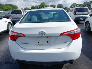 2015 Toyota Corolla L z VIN 2T1BURHE6FC336140, wystawiony jako IAAI lot #42260191 z przebiegiem 123 883 mil mil oraz . Historia ofert i sprzedaży dostępna na DreamBid. Obrazek 16.
