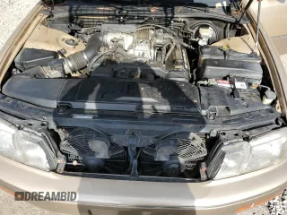 1994 Lexus LS z VIN JT8UF11E7R0195154, wystawiony jako Copart lot #81828264 z przebiegiem 142 045 mil mil oraz Szkody całkowita. Historia ofert i sprzedaży dostępna na DreamBid. Obrazek 11.