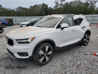 2021 Volvo XC40 Momentum z VIN YV4AC2HK5M2475938, wystawiony jako Copart lot #75195464 z przebiegiem 67 770 mil mil oraz Szkoda całkowita • Salvage title. Historia ofert i sprzedaży dostępna na DreamBid. Obrazek 1.