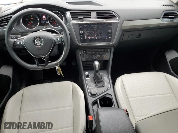 2020 Volkswagen Tiguan SE with VIN 3VV2B7AX2LM082646, listed as a Copart auction lot 51425425 with 53,110 mi miles and Salvage Title. Bid and sale history available at DreamBid. Image 8.
