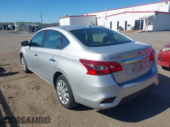 2017 Nissan Sentra SR with VIN 3N1AB7AP6HL662735, listed as a IAAI auction lot 41792782 with 143,198 mi miles and . Bid and sale history available at DreamBid. Image 3.