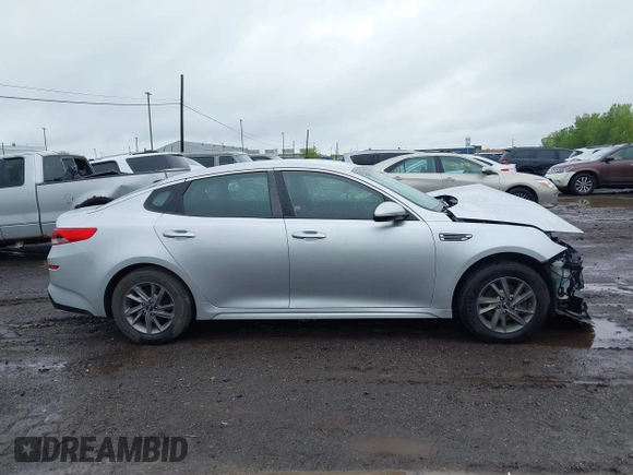 2020 Kia Optima LX z VIN 5XXGT4L37LG400711, wystawiony jako IAAI lot #42333957 z przebiegiem 30 000 mil mil oraz . Historia ofert i sprzedaży dostępna na DreamBid. Obrazek 13.