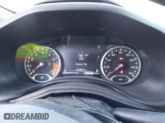 2018 Jeep Renegade Limited z VIN ZACCJBDBXJPG88893, wystawiony jako IAAI lot #41377082 z przebiegiem 120 694 mil mil oraz . Historia ofert i sprzedaży dostępna na DreamBid. Obrazek 7.