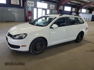 2014 Volkswagen Jetta SportWagen TDI w/Sunroof & Nav with VIN 3VWPL7AJ3EM611339, listed as a Copart auction lot 54204965 with 142,231 mi miles and Clean Title. Bid and sale history available at carsss.com. Image 1.