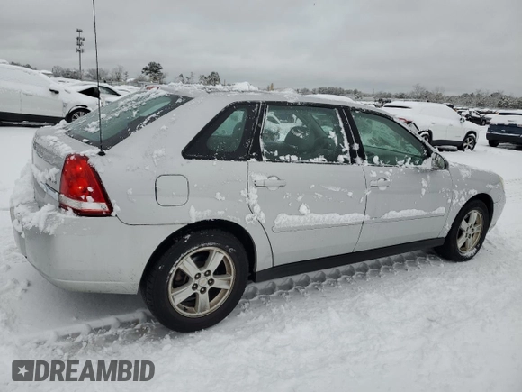 2004 Chevrolet Malibu Maxx LS z VIN 1G1ZT64884F202534, wystawiony jako Copart lot #44950505 z przebiegiem 56 322 mil mil oraz Szkoda całkowita • Salvage title. Historia ofert i sprzedaży dostępna na DreamBid. Obrazek 3.