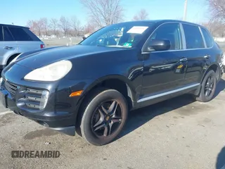 2008 Porsche Cayenne S z VIN WP1AB29P88LA34402, wystawiony jako IAAI lot #41892536 z przebiegiem 122 107 mil mil oraz . Historia ofert i sprzedaży dostępna na DreamBid. Obrazek 2.