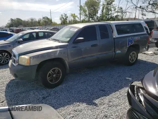 2007 Dodge Dakota ST with VIN 1D7HE22K67S117844, listed as a Copart auction lot 54493505 with 160,180 mi miles and Clean Title. Bid and sale history available at carsss.com. Image 1.