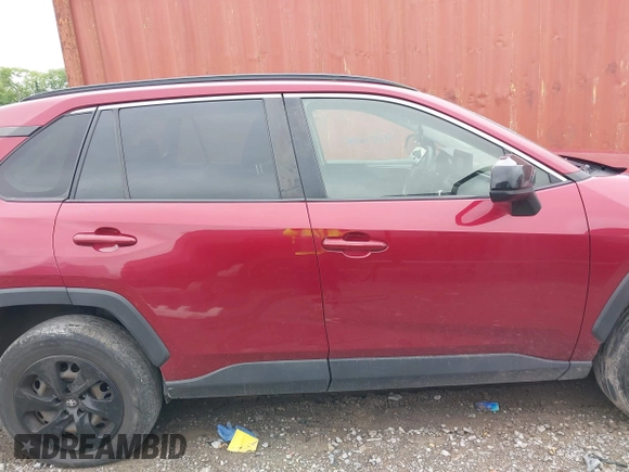 2019 Toyota RAV4 LE with VIN JTMH1RFV2KJ005625, listed as a IAAI auction lot 42187600 with 131,215 mi miles and . Bid and sale history available at DreamBid. Image 13.