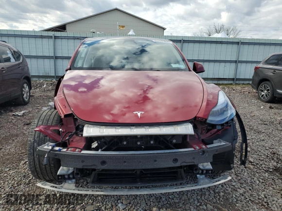 2024 Tesla Model Y Long Range z VIN 7SAYGDEE8RA302077, wystawiony jako Copart lot #52622465 z przebiegiem 11 830 mil mil oraz Szkoda całkowita • Salvage title. Historia ofert i sprzedaży dostępna na DreamBid. Obrazek 5.