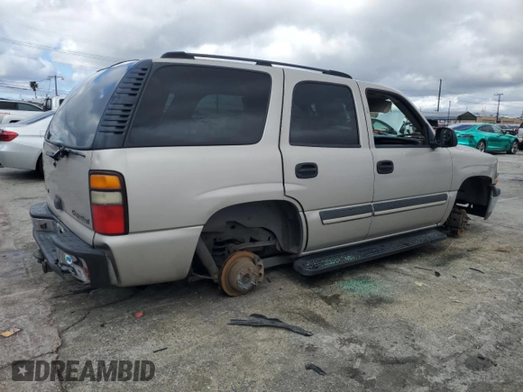 2004 Chevrolet Tahoe LS with VIN 1GNEC13V64R214672, listed as a Copart auction lot 48075195 with 156,076 mi miles and Salvage Title. Bid and sale history available at carsss.com. Image 3.