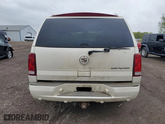 2005 Cadillac Escalade z VIN 1GYEK63N95R204674, wystawiony jako Copart lot #55854175 z przebiegiem 303 771 mil mil oraz Tytuł czysty. Historia ofert i sprzedaży dostępna na DreamBid. Obrazek 6.