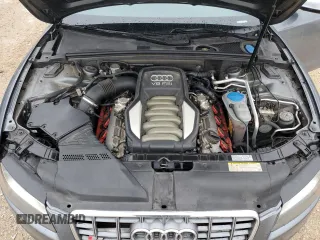 2012 Audi S5 Premium Plus z VIN WAUCVAFRXCA005177, wystawiony jako Copart lot #42574225 z przebiegiem 138 876 mil mil oraz Szkoda całkowita • Salvage title. Historia ofert i sprzedaży dostępna na DreamBid. Obrazek 11.