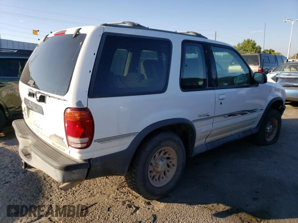 1998 Ford Explorer Sport z VIN 1FMYU24E7WUC67478, wystawiony jako Copart lot #74625604 z przebiegiem 239 888 mil mil oraz Szkoda całkowita • Salvage title. Historia ofert i sprzedaży dostępna na DreamBid. Obrazek 3.