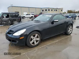 2008 Mercedes-Benz SLK-Class 3.0L with VIN WDBWK54F88F181341, listed as a Copart auction lot 83109284 with 75,035 mi miles and Salvage Title. Bid and sale history available at carsss.com. Image 1.