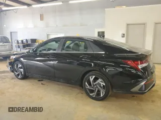 2025 Hyundai Elantra SEL Convenience z VIN KMHLS4DG3SU918869, wystawiony jako Copart lot #60993855 z przebiegiem 12 254 mil mil oraz Szkoda całkowita • Salvage title. Historia ofert i sprzedaży dostępna na DreamBid. Obrazek 2.