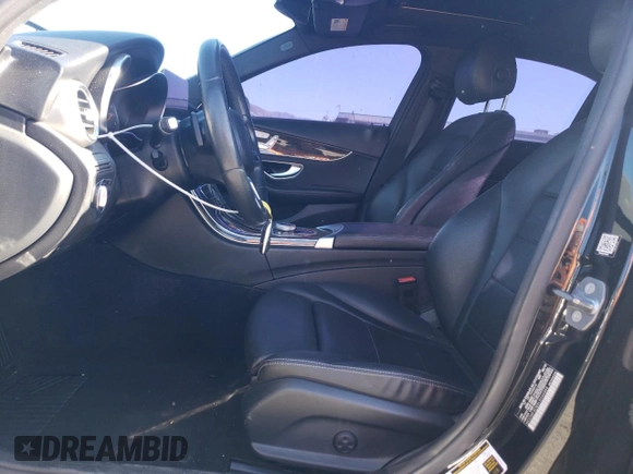 2020 Mercedes-Benz C 300 с VIN WDDWF8DB5LR544888, выставлен на аукционе Copart как лот 88527025 с пробегом 66 912 миль миль и Списание • Salvage title. История ставок и продаж доступна на DreamBid. Изображение 7.