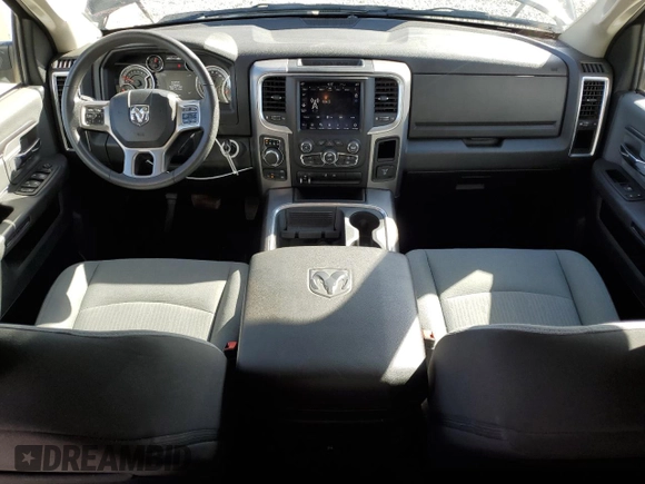 2023 Ram 1500 SLT z VIN 1C6RR7LG9PS565383, wystawiony jako Copart lot #51681085 z przebiegiem 34 430 mil mil oraz Czysty tytuł • Clean title. Historia ofert i sprzedaży dostępna na DreamBid. Obrazek 8.
