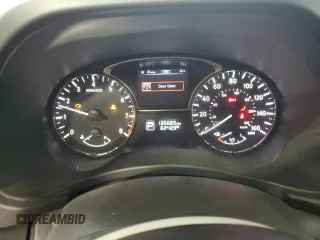 2014 Nissan Pathfinder SV with VIN 5N1AR2MM4EC657565, listed as a Copart auction lot 60885235 with 135,665 mi miles and Clean title. Bid and sale history available at DreamBid. Image 9.