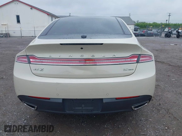 2015 Lincoln MKZ with VIN 3LN6L2JK9FR622100, listed as a IAAI auction lot 42269664 with 52,287 mi miles and . Bid and sale history available at DreamBid. Image 16.