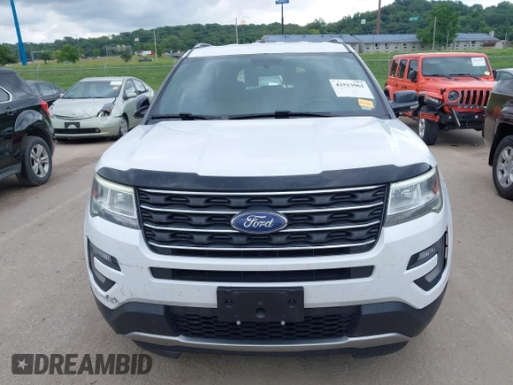 2017 Ford Explorer XLT z VIN 1FM5K8DH8HGC24324, wystawiony jako IAAI lot #42513961 z przebiegiem 119 697 mil mil oraz . Historia ofert i sprzedaży dostępna na DreamBid. Obrazek 13.