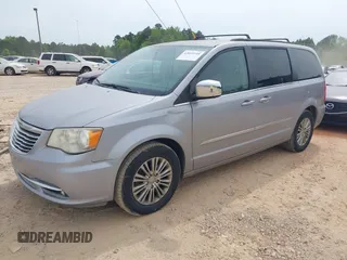 2014 Chrysler Town & Country Touring L with VIN 2C4RC1CG9ER376058, listed as a IAAI auction lot 42099348 with 186,226 mi miles and . Bid and sale history available at DreamBid. Image 17.