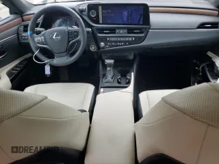 2024 Lexus ES 250 with VIN 58AD11D19RU012276, listed as a Copart auction lot 61096895 with 5,595 mi miles and Salvage title. Bid and sale history available at DreamBid. Image 8.